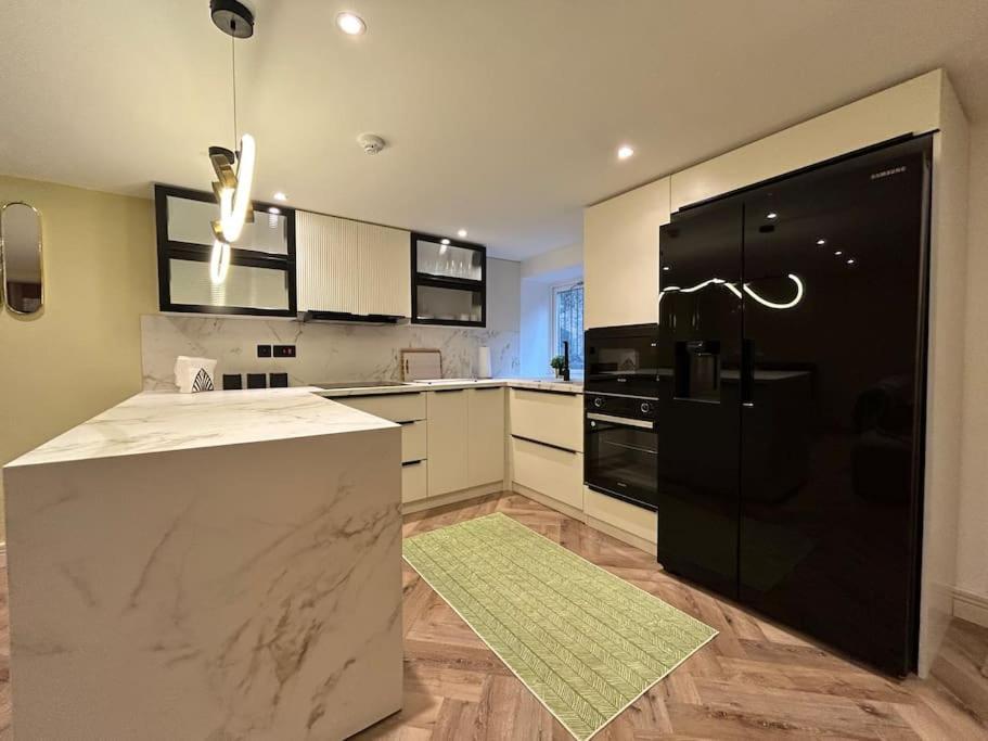 The Luxurious Hideaway *